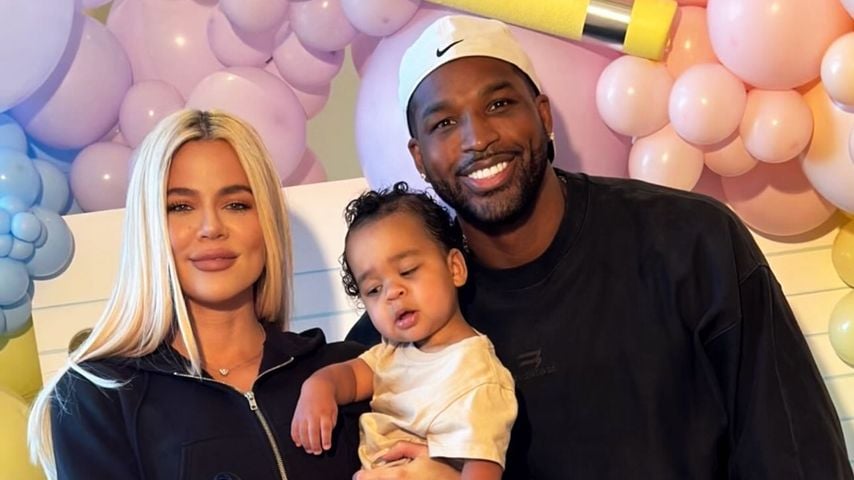 Khloé Kardashian und Tristan Thompson mit ihren Kindern True und Tatum im Jahr 2024