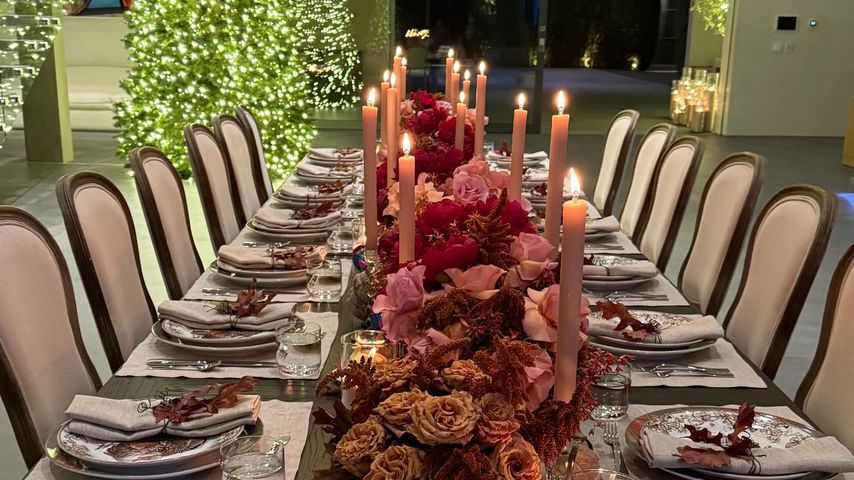 Khloé Kardashian zeigt ihre Thanksgiving-Tafel