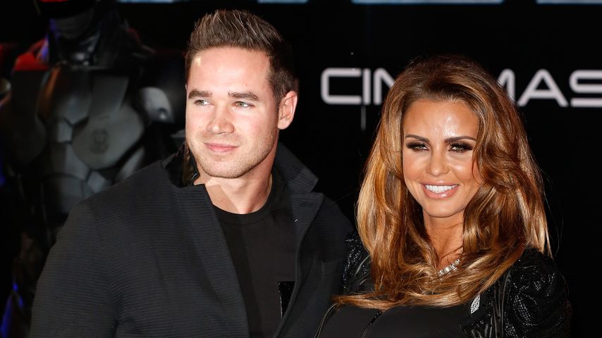 Katie Prices Urlaubs-Fummelei: Wurde sie etwa dafür bezahlt?