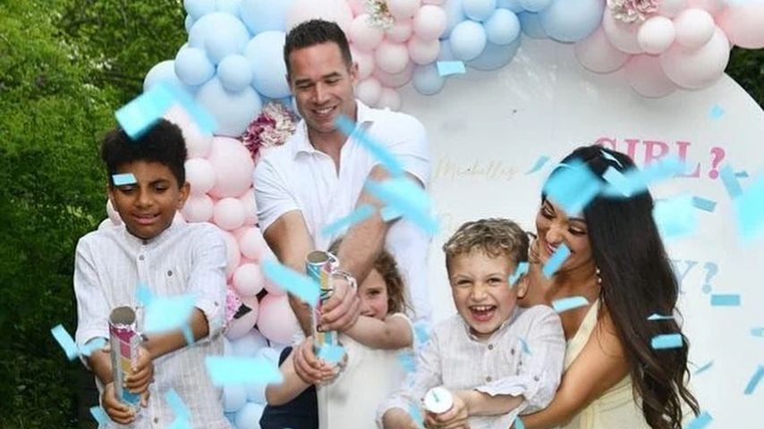 Kieran Hayler und Michelle Pentecost mit ihren Kindern im Mai 2021