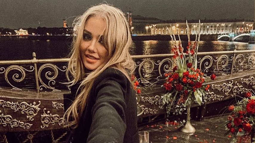 Kim Gloss nach ihrer Verlobung mit Freund Alex, September 2019