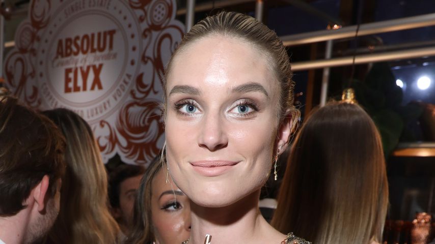 Model Kim Hnizdo bei der amfAR-Gala in Mailand