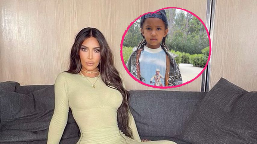 Kim Kardashian stolz: Hier posiert Sohn Saint wie ein Großer
