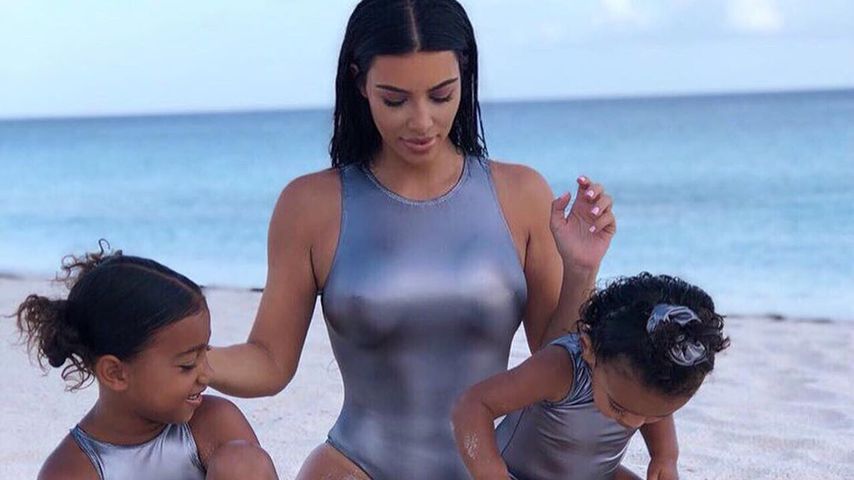 Kim Kardashian mit North und Chicago auf den Bahamas