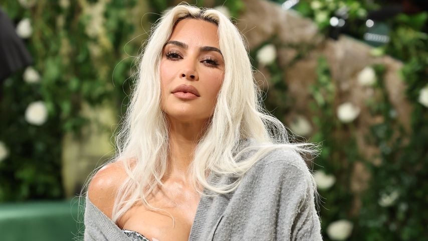 Schmerzen? Kim Kardashian entsetzt Fans mit Met-Gala-Look