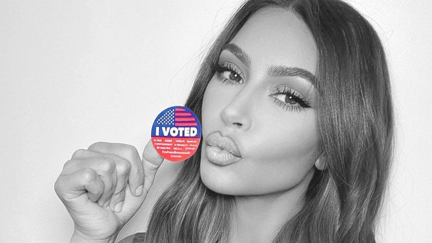 Stimmte sie für Trump? Kim Kardashian tauscht Wahl-Foto aus