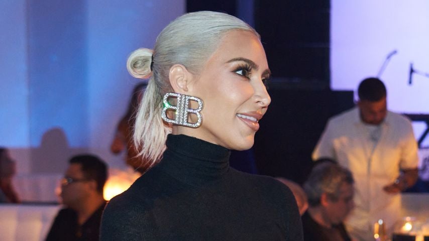 So gratulieren Familie und Freunde Kim Kardashian zum 42.