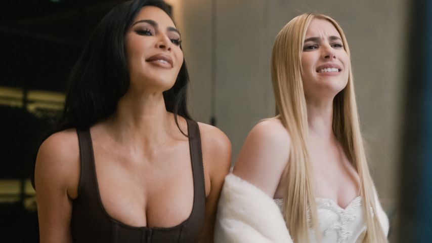 In Horrorserie: Kim Kardashian und Emma Roberts küssen sich