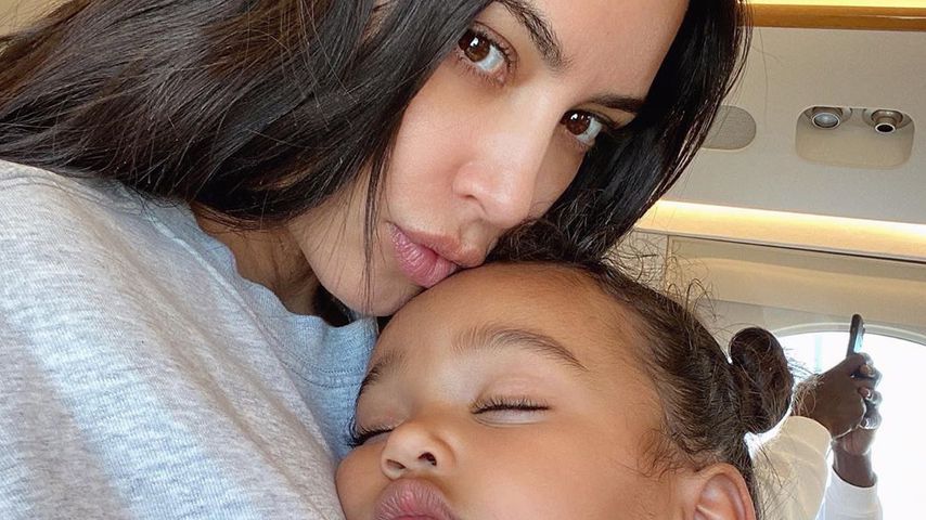 Süß! Kim Kardashian und Chicago bezaubern mit Kuschelfotos