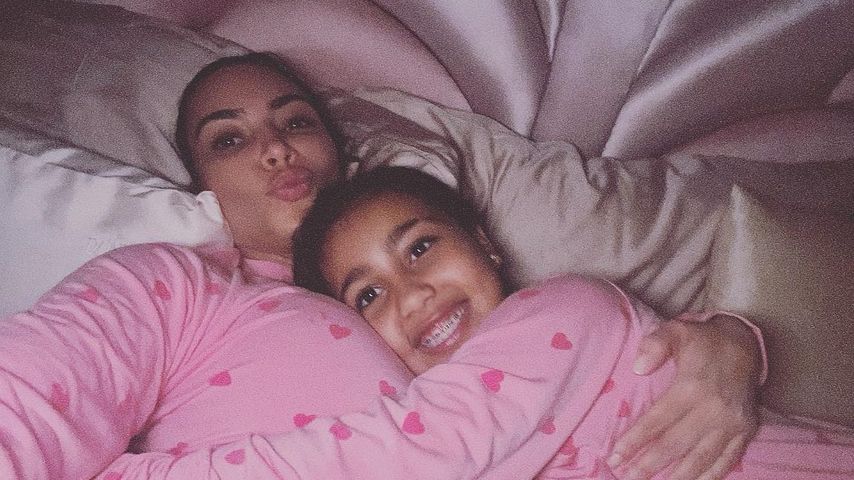 Kim Kardashian und ihre Tochter North West, Februar 2022