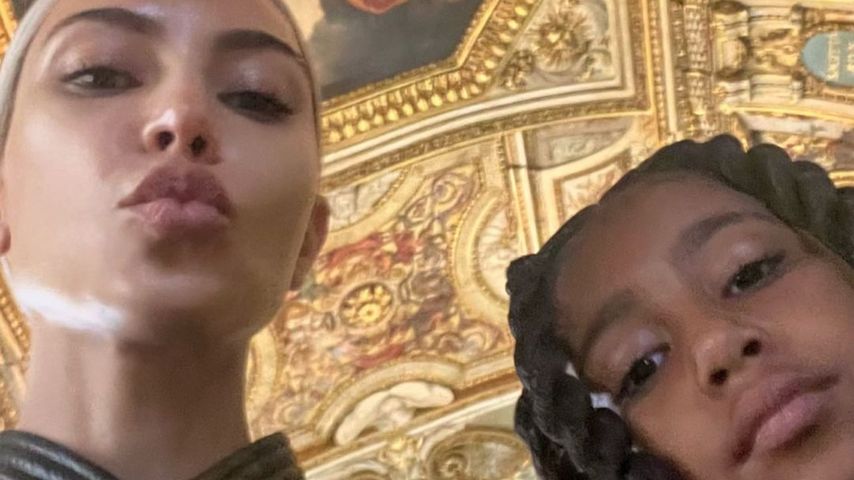In Paris: Kim Kardashian und North als Touristen unterwegs!
