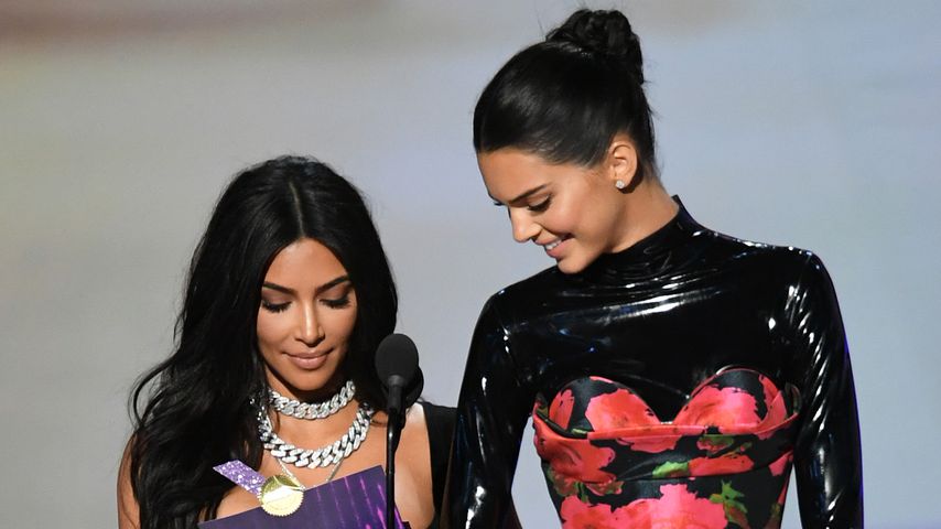 Kim Kardashian und Kendall Jenner bei den Emmy Awards 2019