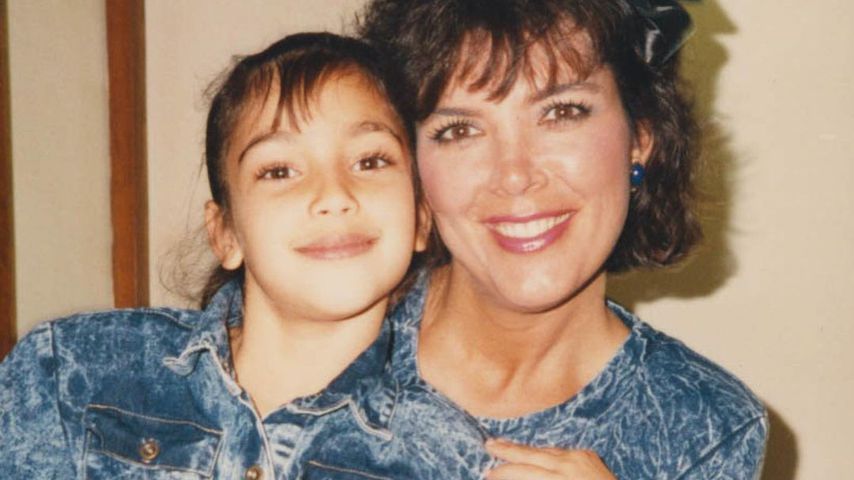 Throwback-Pics: So süß gratuliert Mama Kris Kim zum Examen
