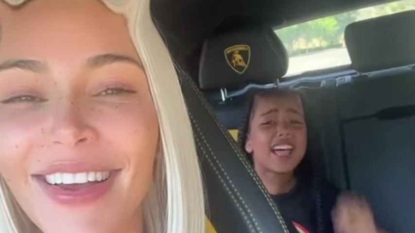 Kim Kardashian und North West im August 2022