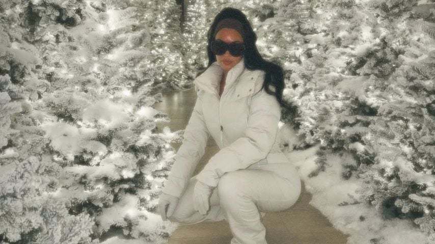 Kim Kardashian hat über 20 Weihnachtsbäume in ihrer Villa