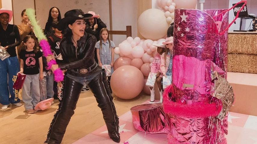 Kim Kardashian an Tochter Chicagos' siebtem Geburtstag