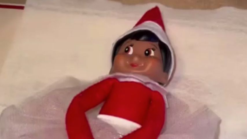 Kim Kardashians Weihnachtself