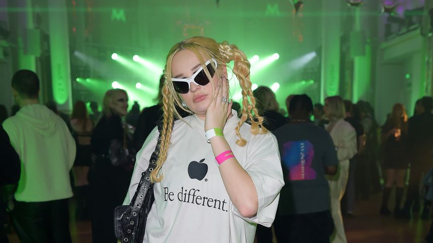 Kim Petras, Sängerin