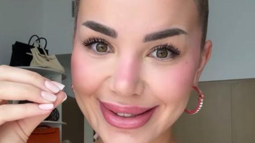 Kim Virginia Hartung, Influencerin