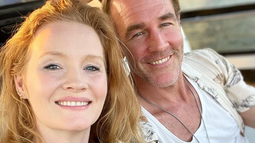 Kimberly und James Van Der Beek mit ihrem Kind