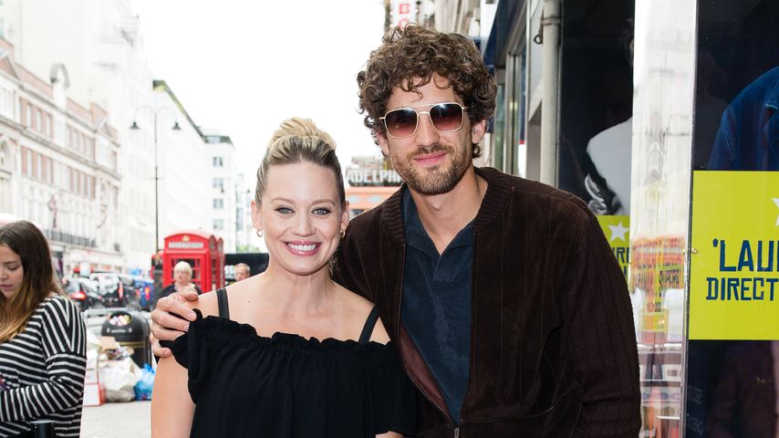 Kimberly Wyatt und Max Rogers mit ihrer Tochter Willow
