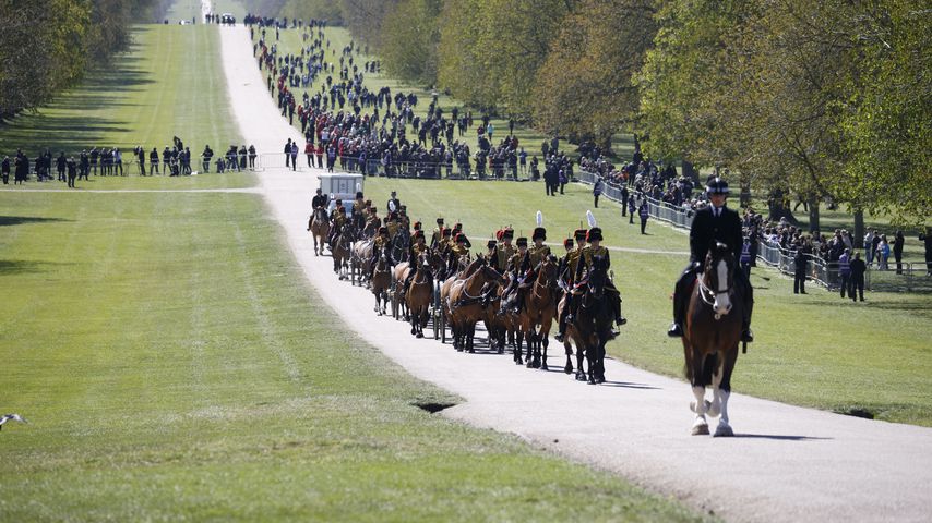 Beerdigung: Königliche Garde marschiert zum Schloss Windsor