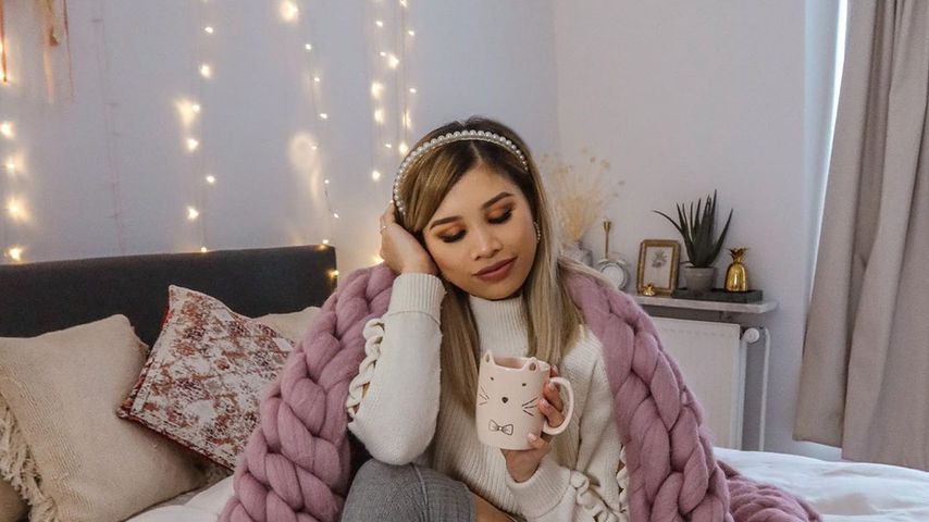 Kisu, Bloggerin