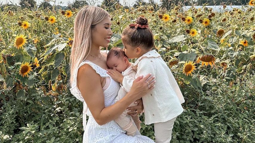 Kisu mit ihren Töchtern Leonie und Milena