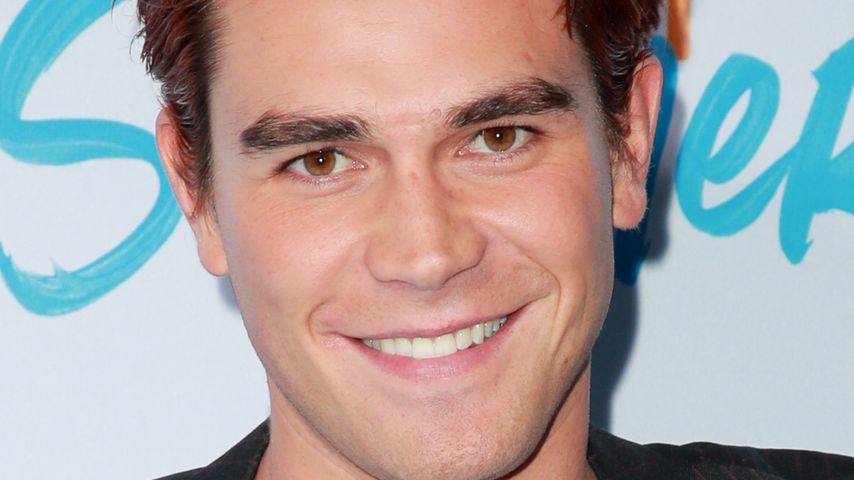 KJ Apa verrät: Dieser "Riverdale"-Star ist der beste Küsser
