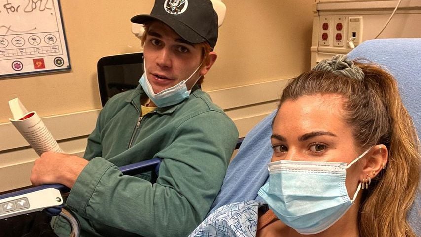 KJ Apa und Freundin verbrachten Silvester im Krankenhaus