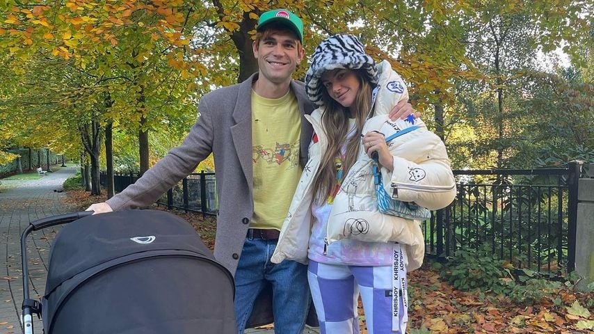 KJ Apa klärt auf: Hat er seine Baby-Mama Clara geheiratet?