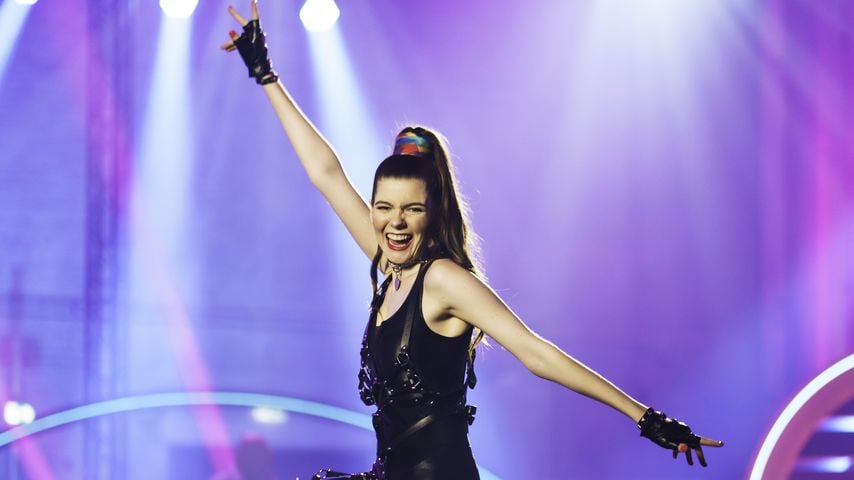 Nicht nur D!: Klaudia Giez verletzte sich bei "Skate Fever"