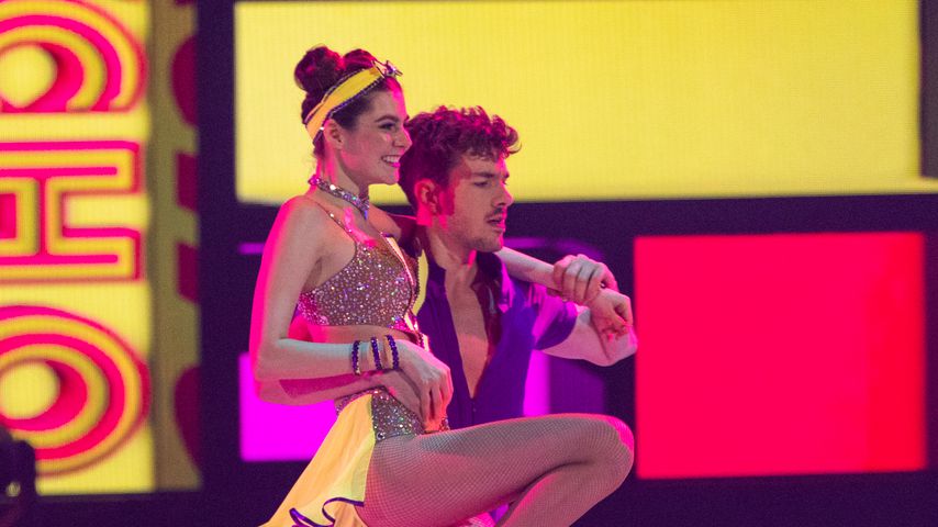 Stolze GNTM-Klaudia mit K: Hier thront ihr Personality Award