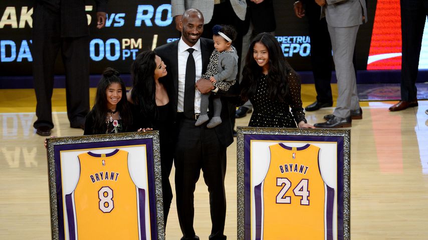 Kobe Bryant mit seiner Frau und seinen Töchtern, Dezember 2017