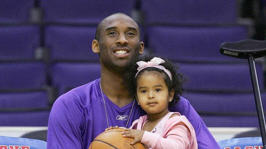 Kobe Bryant mit seiner Tochter Natalia im Januar 2005
