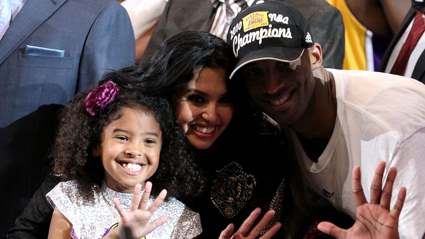 Kobe Bryant mit seiner Frau Vanessa und seinen Töchtern