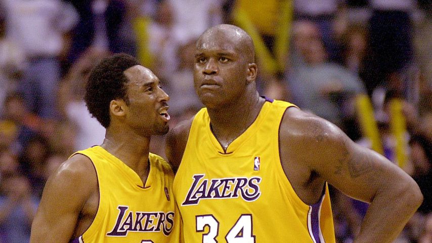Kobe Bryant mit seinem Teamkollegen Shaquille O'Neal, April 2001