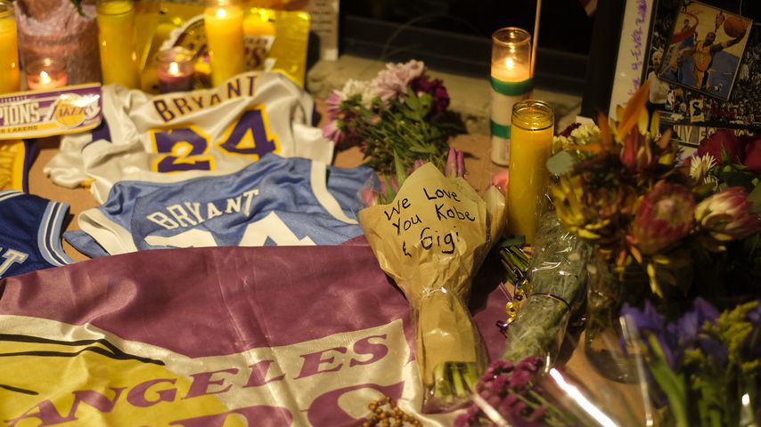 Kobe Bryants Gedenkstätte vor der Mamba Sports Academy
