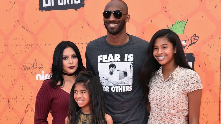 Kobe Bryant mit seiner Frau Vanessa und seinen Töchtern Gianna und Natalia