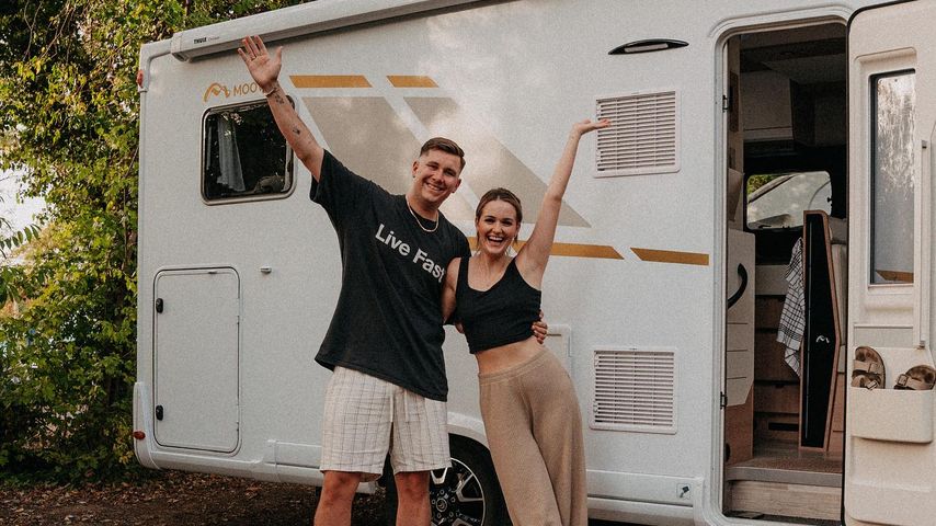 Kobe und Mone Mahoni, YouTuber