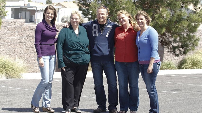 Kody Brown mit Robyn, Janelle, Christine und Meri bei Presseterminen zu "The Sister Wives" in Las Vegas