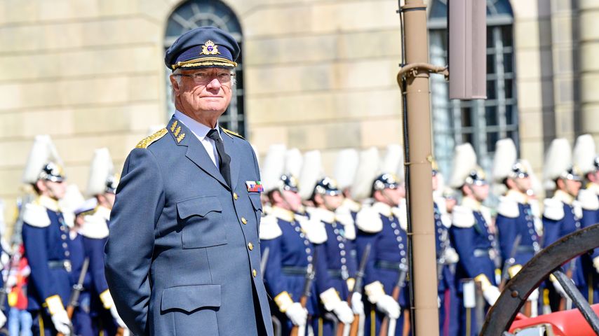 Zum 77. Geburtstag: König Carl Gustaf zeigt sich mit Familie