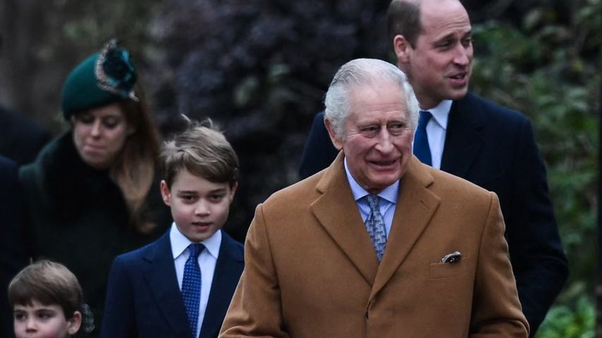 König Charles bei seinem ersten Weihnachtsspaziergang als König
