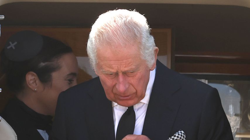 König Charles III. am Flughafen Belfast, September 2022