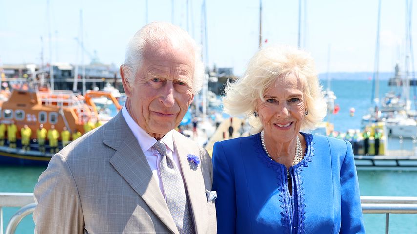 So süß gratuliert König Charles Camilla zum 77. Geburtstag!