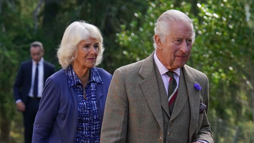 König Charles und Camilla gedenken Queen bei Gottesdienst