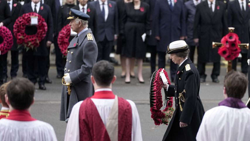 König Charles III. und Prinzessin Anne