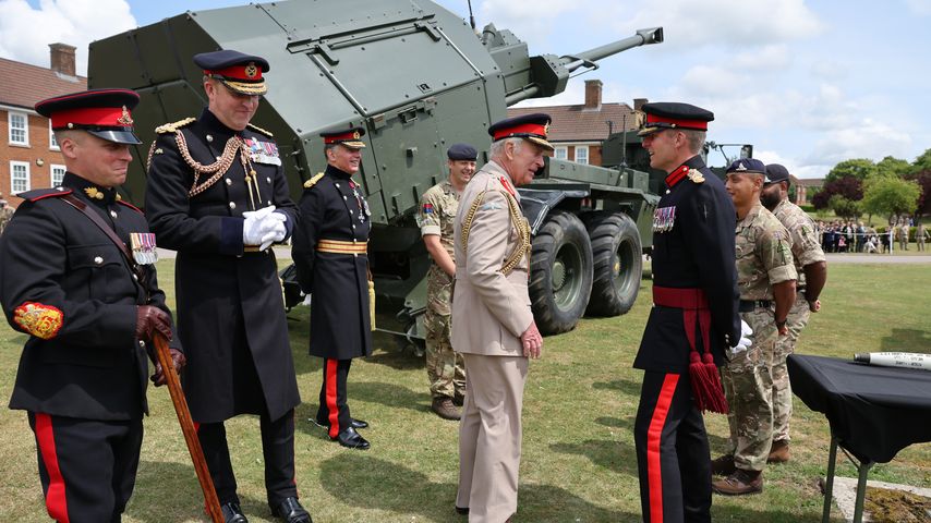 König Charles bei der Royal Artillery, Juni 2025