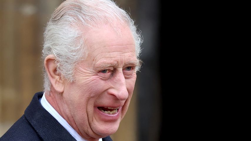 Kein Treffen mit Harry: König Charles zeigt sich lächelnd!