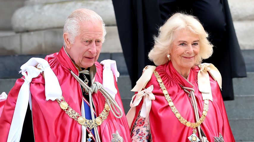 König Charles und Königin Camilla vor der St. Paul's Cathedral im Mai 2024